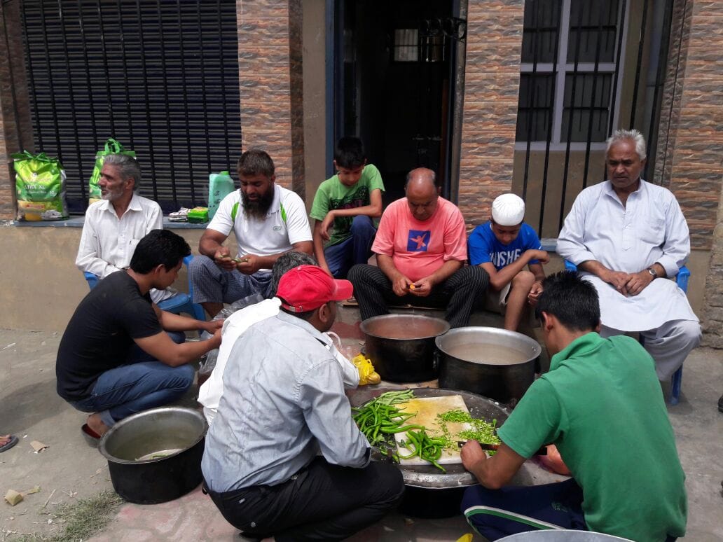 food crisis in srinagar due to curfew 