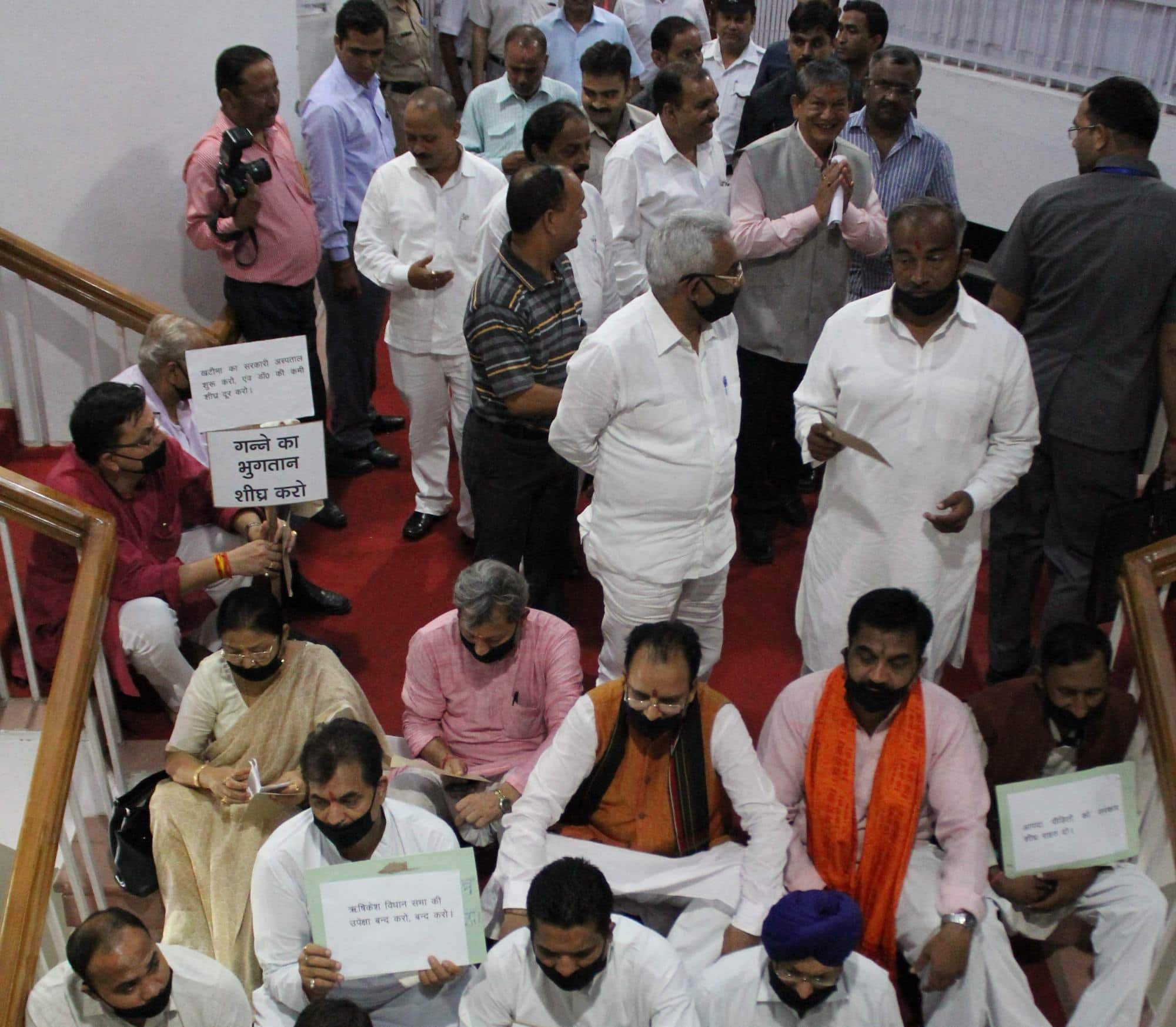 bjp mla protest in uttarakhand assembly.