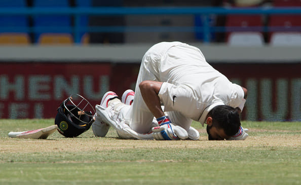 virat kohli first indian captain who double ton at away
