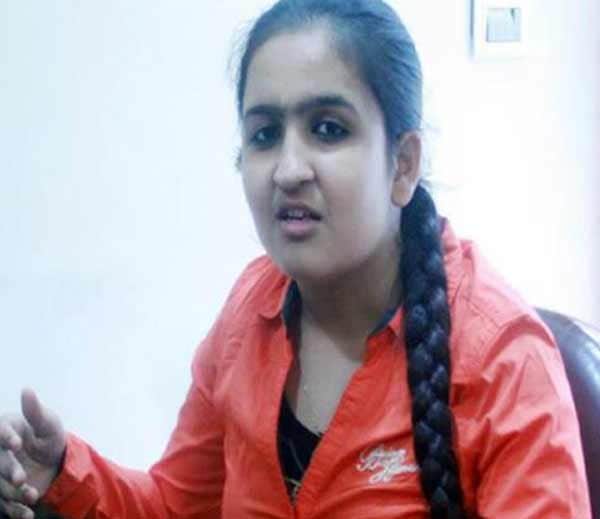 janhavi behel challange, janhavi challange to host flag, janhavi challange to host flag in srinagar