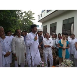MP Dushyant Chautala, MP Dushyant Chautala in Hisar, granted 3.5 lac rupees, Hisar