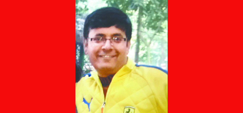 After robbing software engineer killed, the bodies lay on the road hours