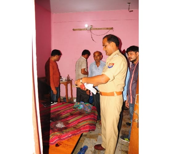A man murdered in gomati nagar in Lucknow.