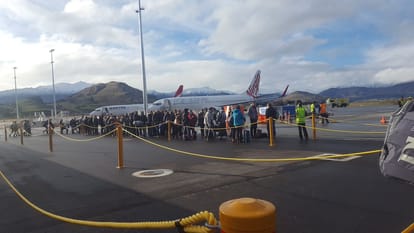 Queenstown Airport reopened after bomb note scare
