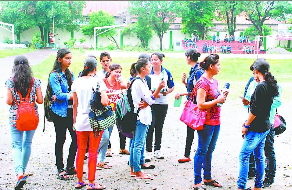Promoting student union two claimants notice