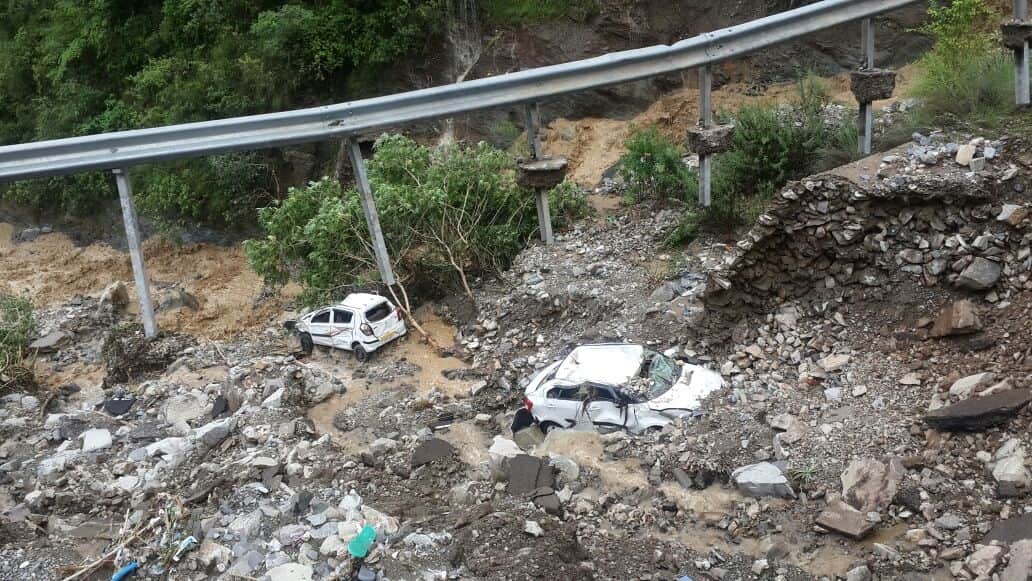 rain destroyed uttarakhand hill areas