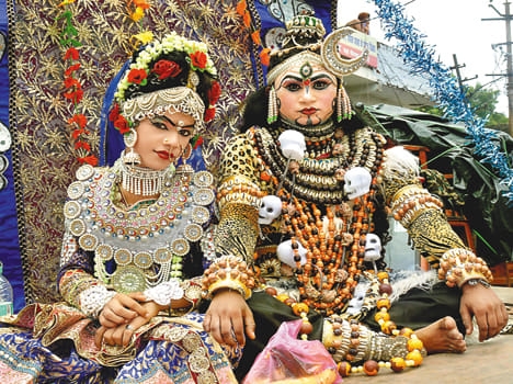 Let's crazy, celebrate Shiva