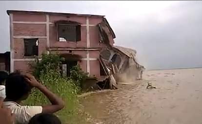 school washed away in ganga in few seconds