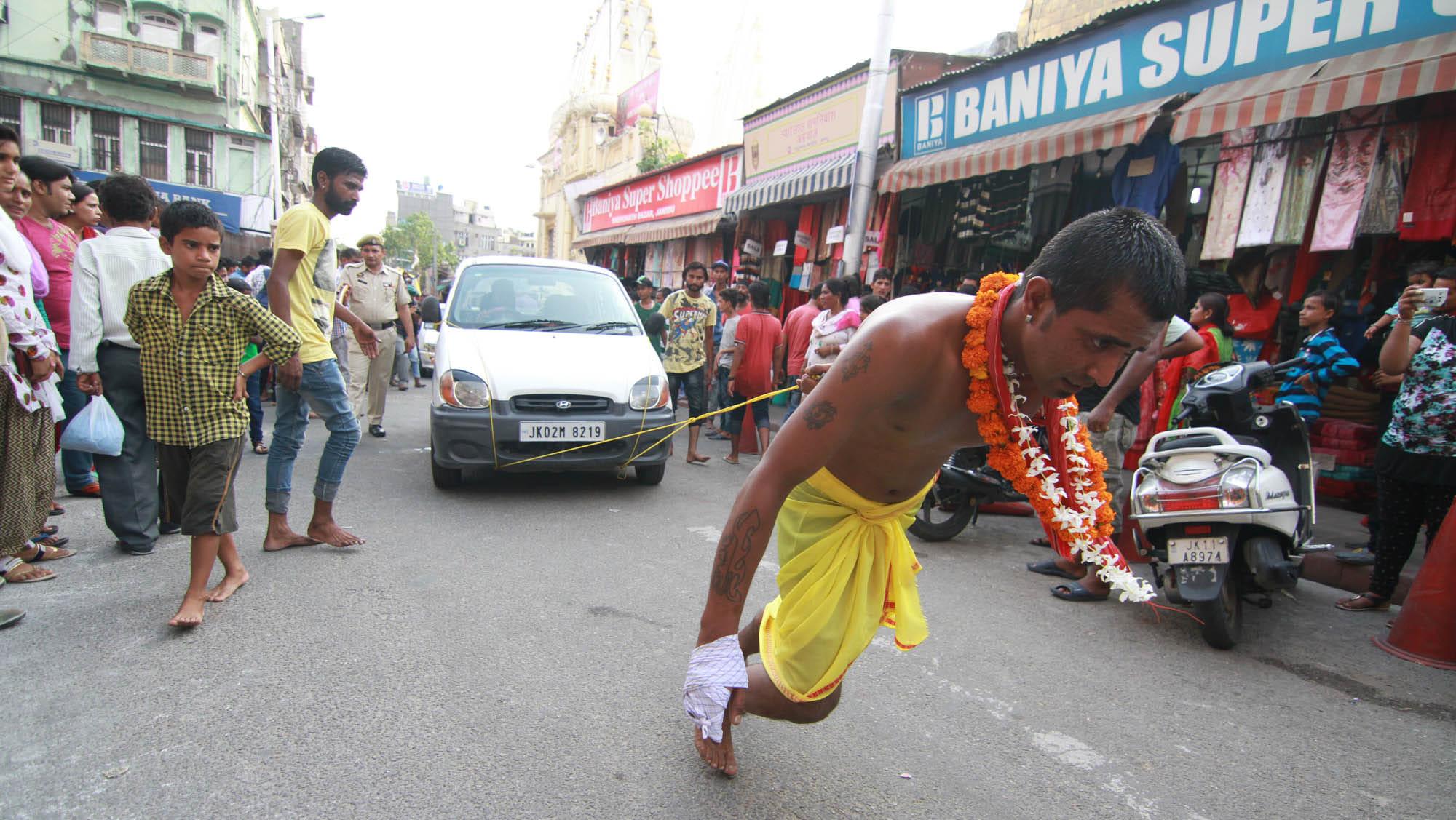 Feat of devotees