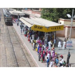 kisan express, train, passenger, troubled, sirsa