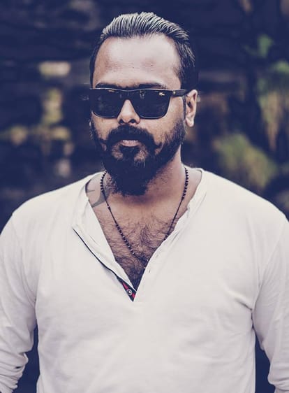 Rajinikanth fan vasanth paul save girl from gangrape, share story on facebook