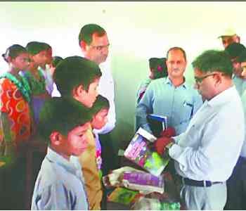 teacher could not write 'Budhdhiman' 