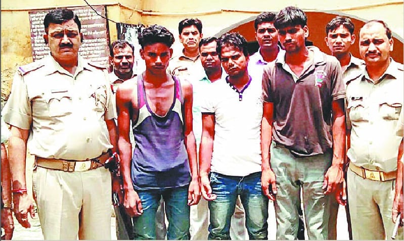 The three gangsters arrested