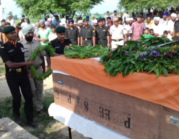 martyr funeral, martyr hoshiar singh funeral, hoshiar singh martyr on china border, fatehabad martyr