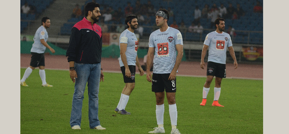 Photos: MPs tremendous football match between Bollywood stars