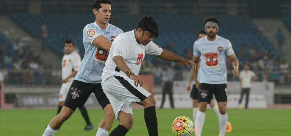 Photos: MPs tremendous football match between Bollywood stars