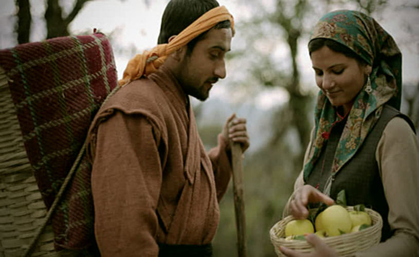 village where couple do not talk for 5 days