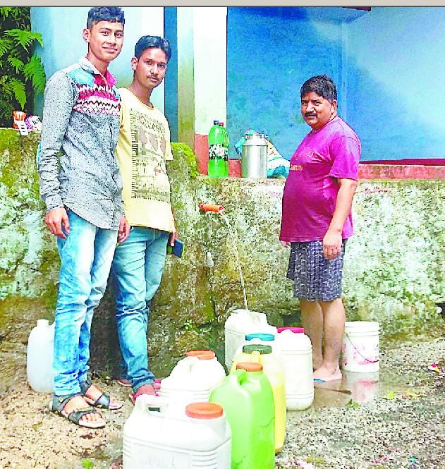 Water crisis in more than a hundred villages
