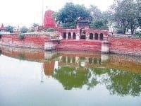 group work, youth, temple pond clean, kaithal