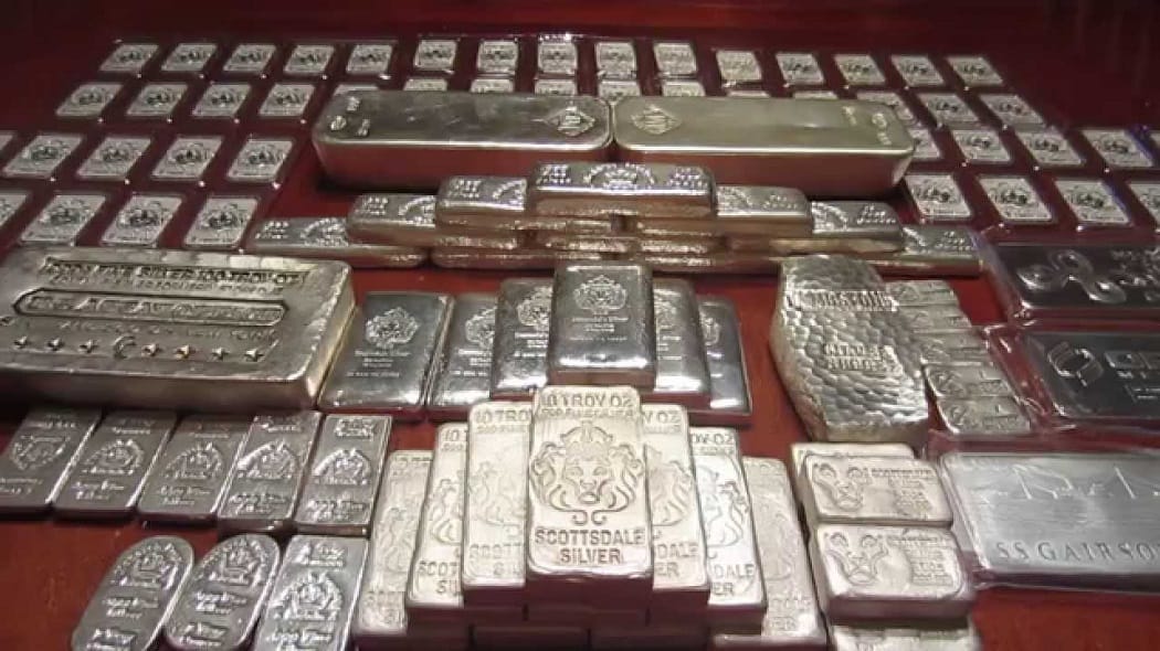 gst mobile team caught silver worth 2 crores in kanpur