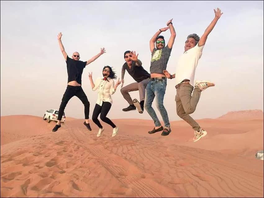 sunny leone holidaying in dubai, shares pic on twitter