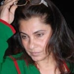 After Twinkle, Dimple Kapadia Responds To Naseeruddin's Remarks