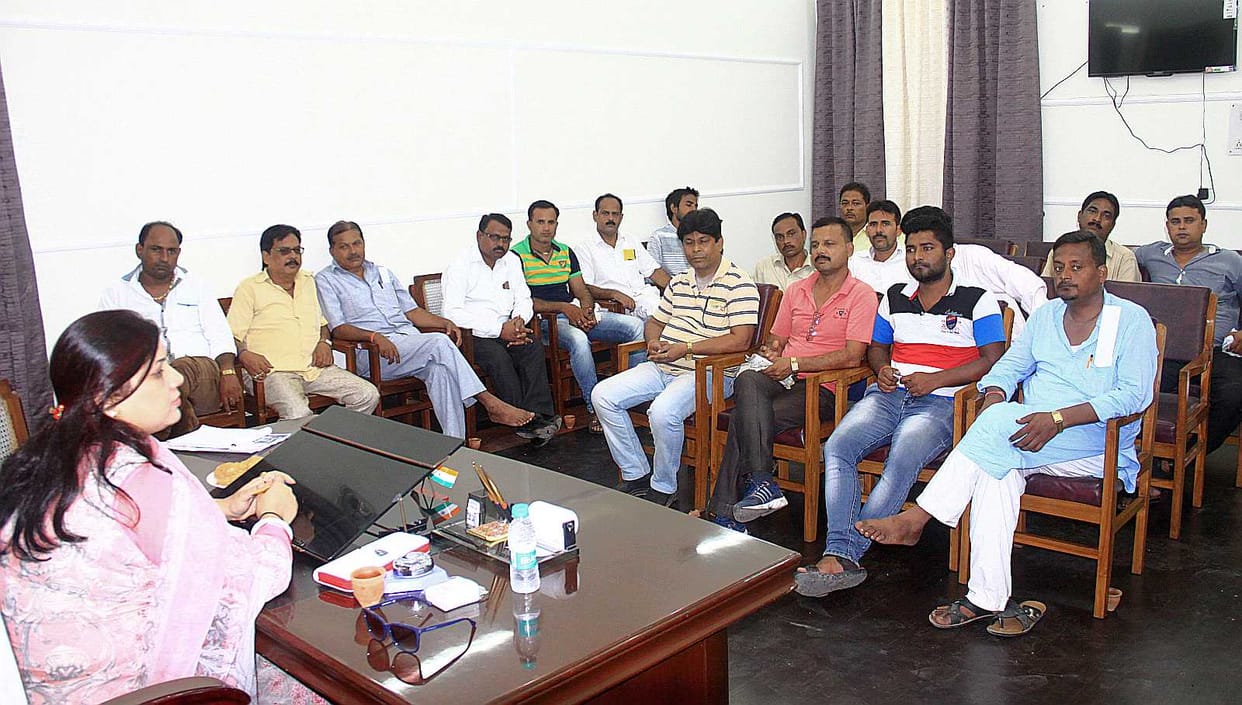 Instead of digging in the street city 22.60 crore sought by Municipality