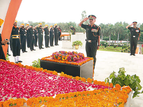 Kargil martyrs salute the martyrdom