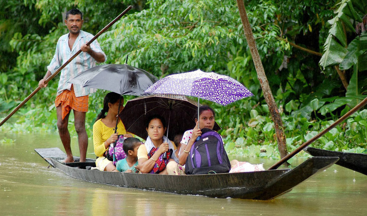 Assam floods affected more than 18 lakh people in 28 districts and PM Modi talk to CM Himanta Biswa Sarma