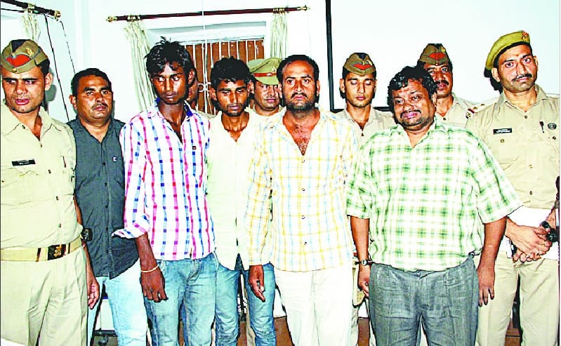 Murder, robbery four holding plan