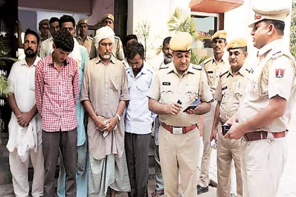  rajasthan police stop drug bus