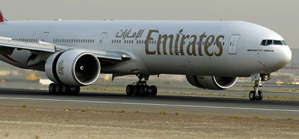 emergency landing in Mumbai, plane was carrying 309 passengers