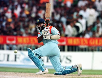 Shane Warne Reveals The Name of Most Dangerous Batsmen