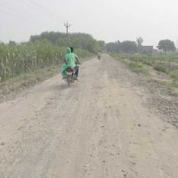 yamunanagar,villeger, protest,road