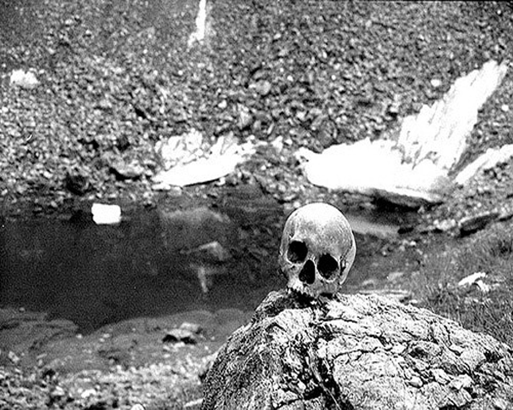 scientist big revealing of mysterious roopkund lake from skeleton dna test