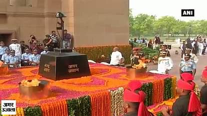 17th Kargil Vijay Diwas: Nation hails sacrifices of Indian Army