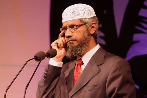  Zakir Naik foundation converted many people to islam
