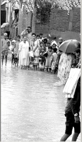 River water is stopped by way of school children