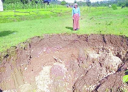 Blackjack-Kkni land erosion in the rainy drains happening