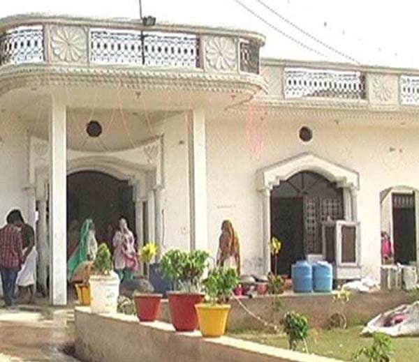 bride family refuse to give scorpio car in dowry, groom run away, bride marry to another boy