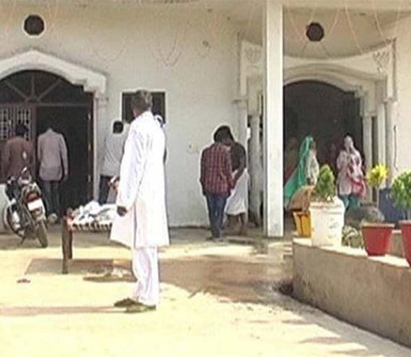 bride family refuse to give scorpio car in dowry, groom run away, bride marry to another boy
