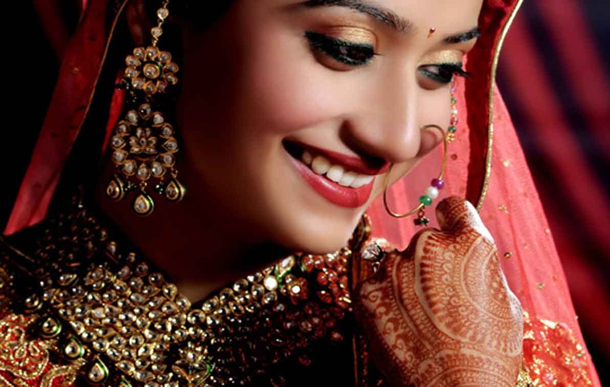 samudrik shastra lucky women have these special qualities