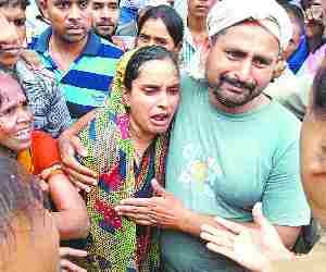 Pradhan's Husband murdered