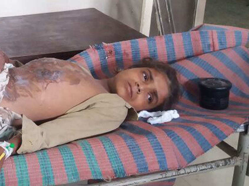 in school field fell hightension line, girl injured