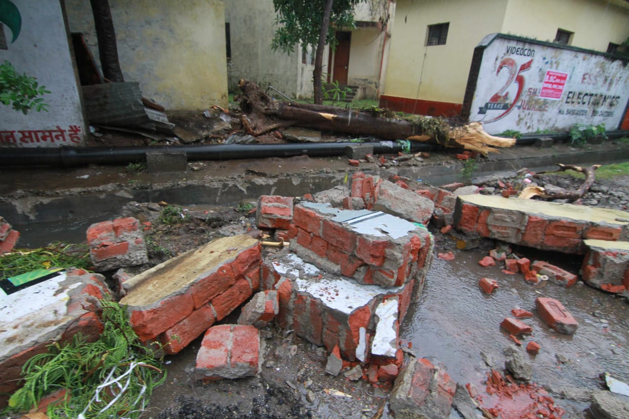 govt school's wall fall down in udhampur