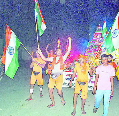 Bharat Mata Ki Jai speaking with bombs