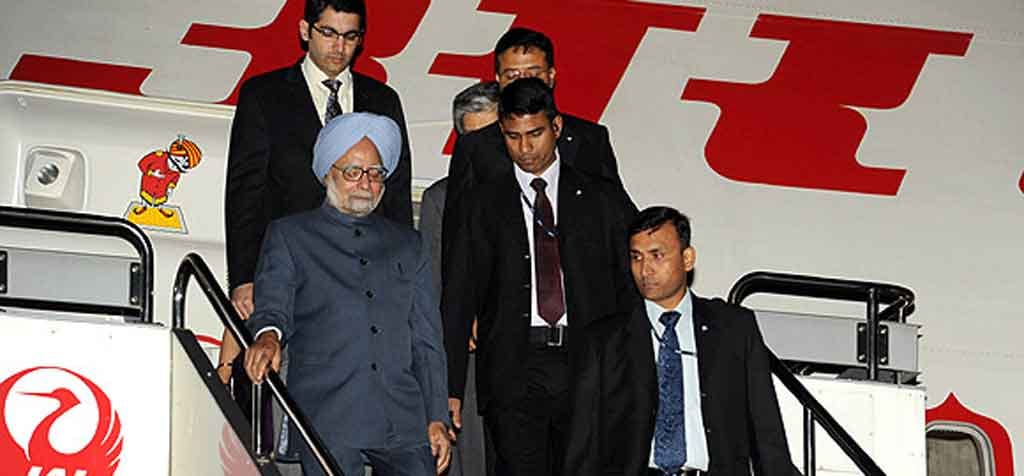Manmohan Singh's plane nearly crashed during Moscow landing in 2007