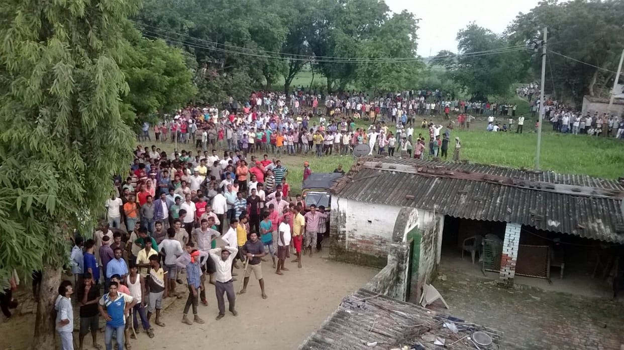 12 injured in attack of panthor