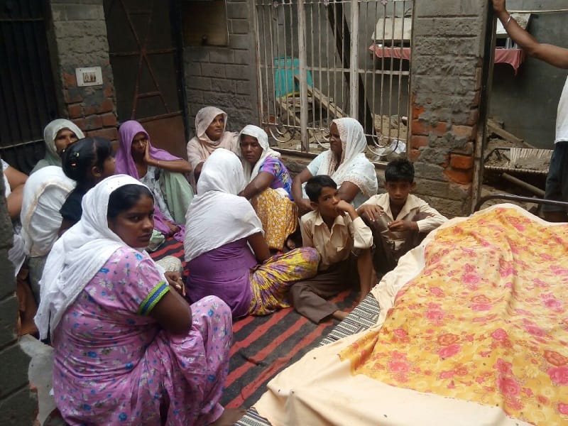 roof fell down, mother daughter death, kapurthala mother daughter death, amritsar 