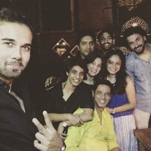 balika vadhu stars enjoyed wrap up party